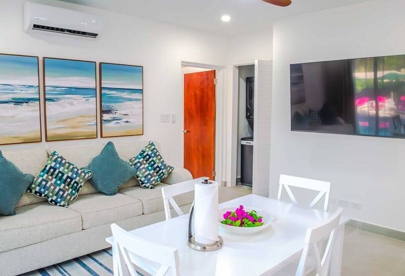 هتل The Palms Resort