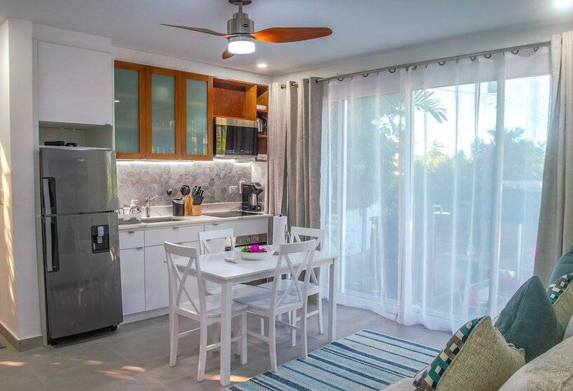 هتل The Palms Resort