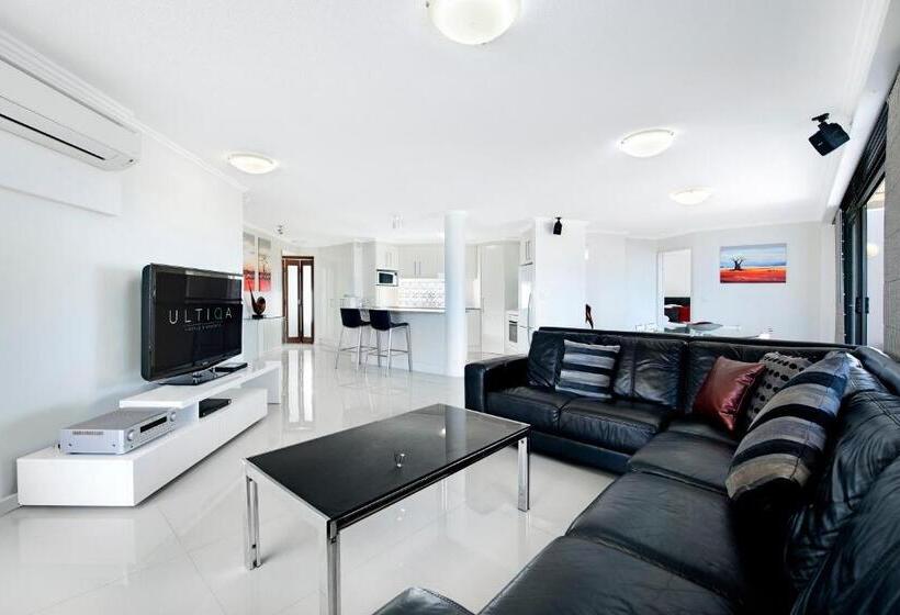 호텔 Ultiqa Shearwater Resort