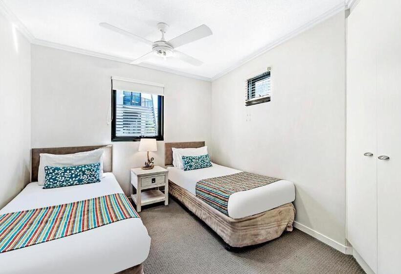 호텔 Ultiqa Shearwater Resort