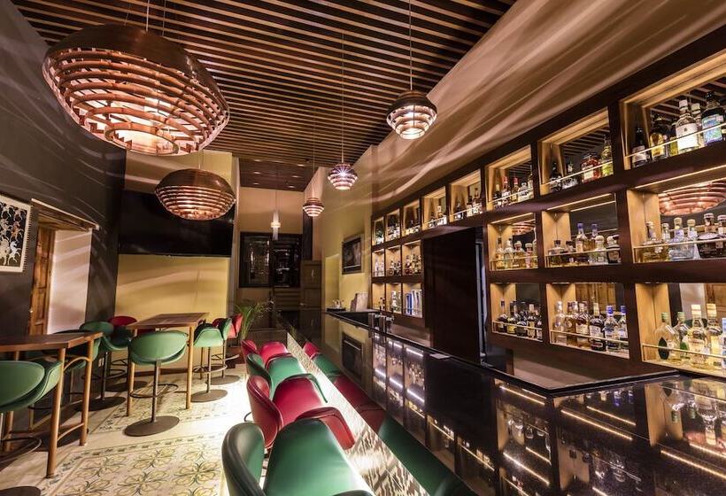 هتل Villa Maria Cristina