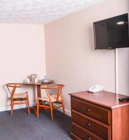 モーテル Ogunquit Hotel And Suites