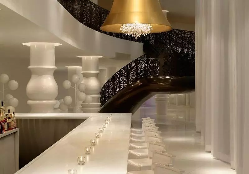 Rezydencja Mondrian South Beach