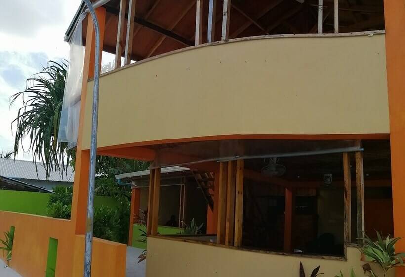 هتل Muli Inn Surf View Maldives