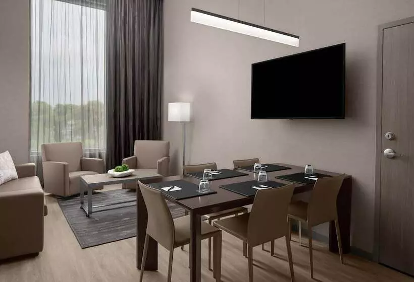 Ac Hotel By Marriott Miami Dadeland