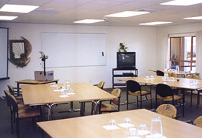 호텔 Albany Executive Motor Inn Limited