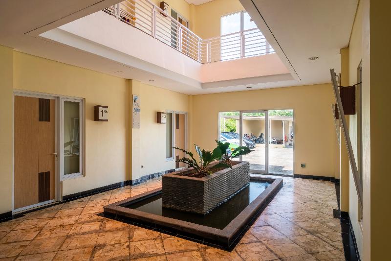 Hotel Cluster Harris Home Stay & Kos By Oyo Rooms