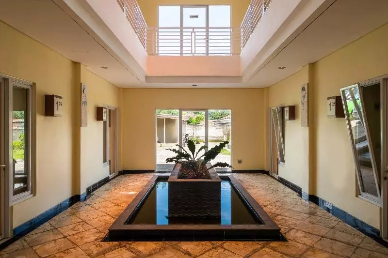 ホテル Cluster Harris Home Stay & Kos By Oyo Rooms
