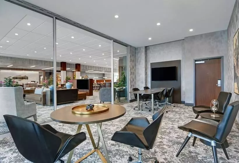 Hotelli Courtyard By Marriott Hamilton