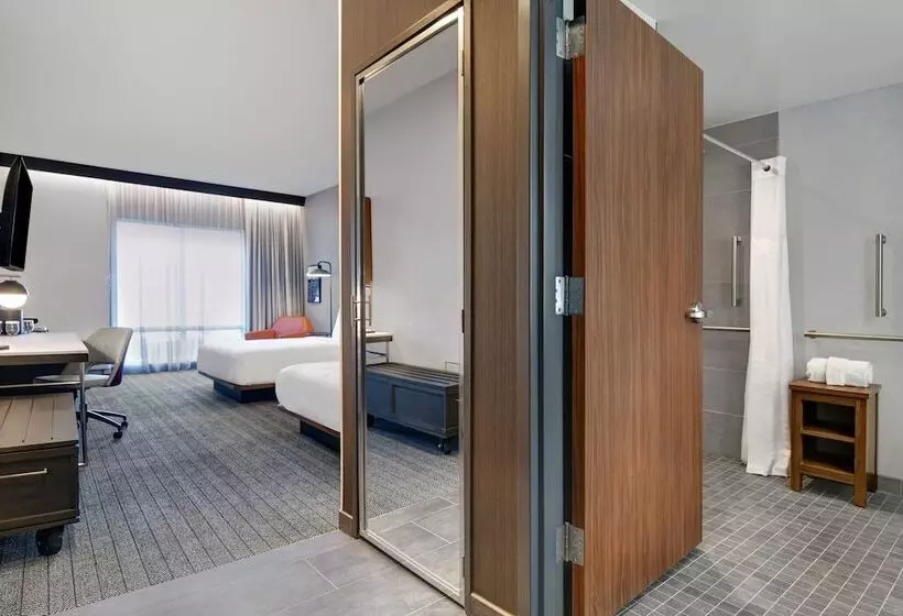 Hotelli Courtyard By Marriott Hamilton