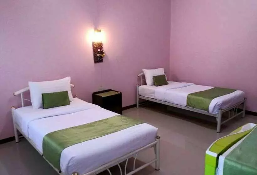 ホテル Lamphun Place