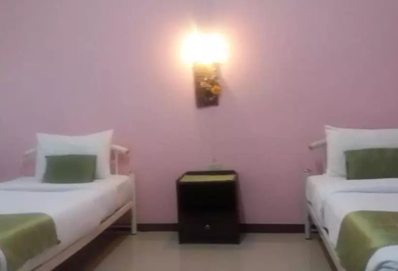 ホテル Lamphun Place