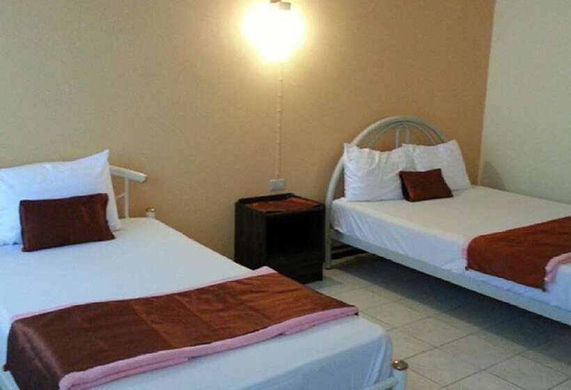 ホテル Lamphun Place