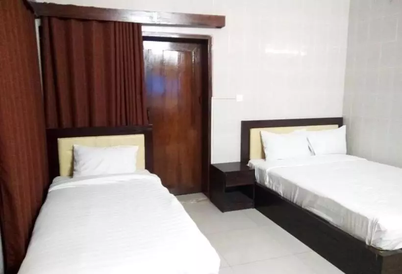 هتل Orchid Residence