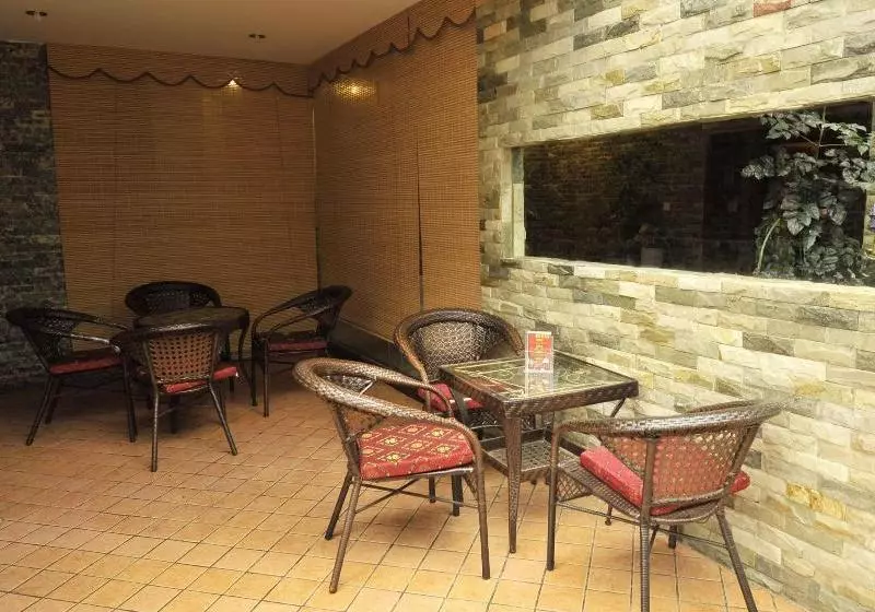 Hotelli Original Density