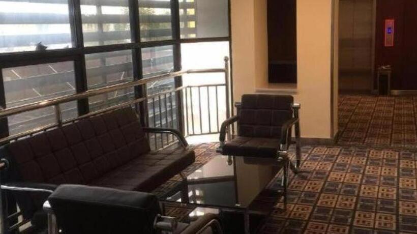 Pai Hotel Jining Wenshang Baoxiang Temple