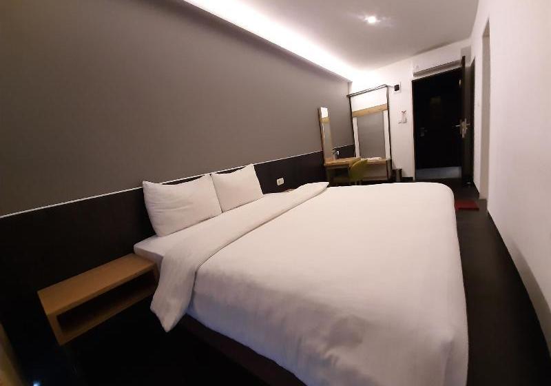 Szálloda Pantes Simpang Lima Semarang