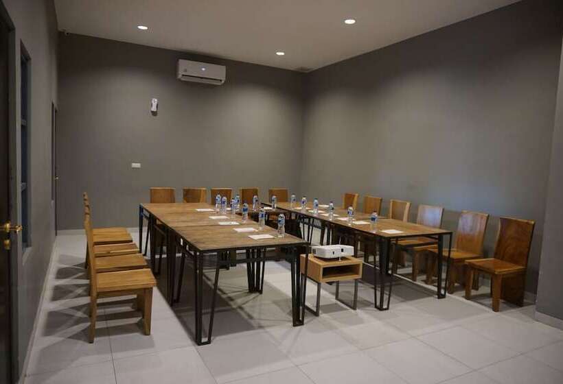 Szálloda Pantes Simpang Lima Semarang