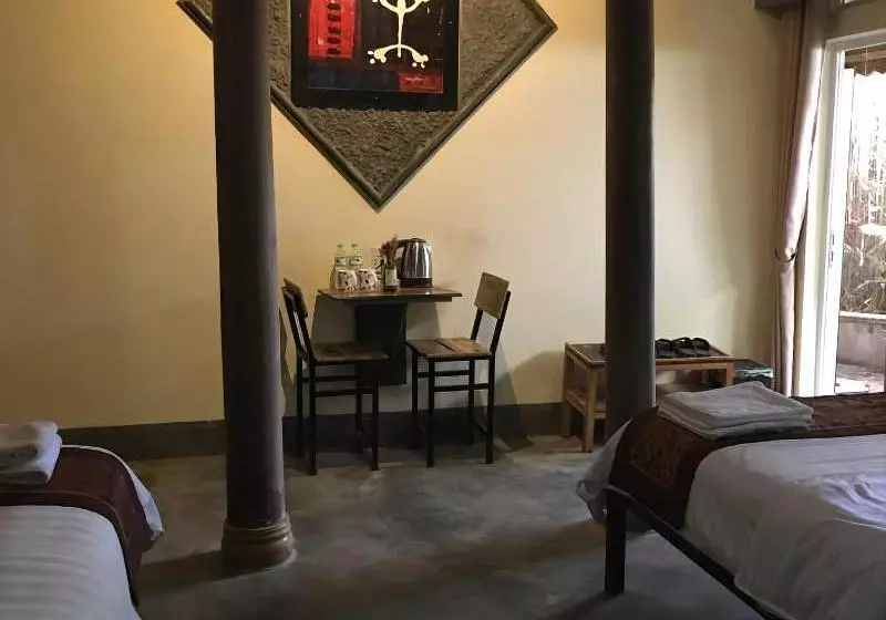 هتل Phong Nha Rustic Home