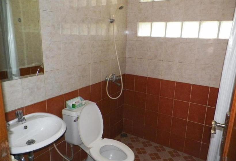 Hotell Wisma Puri Larasati