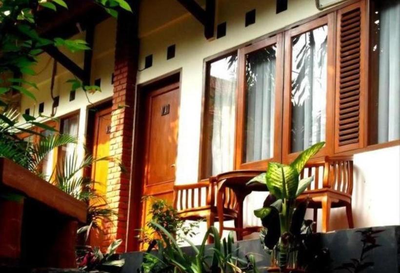 Hotell Wisma Puri Larasati