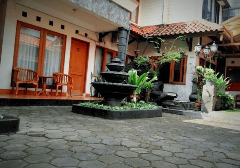 Hotell Wisma Puri Larasati