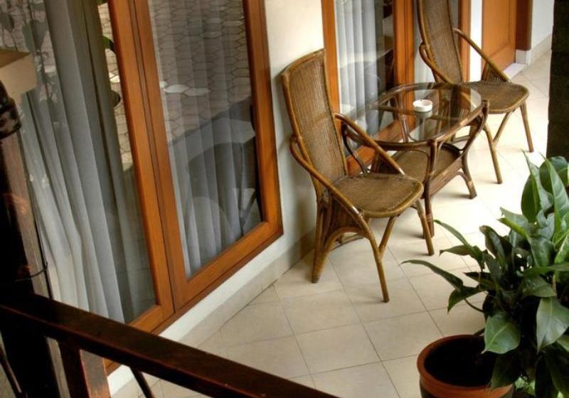 Hotell Wisma Puri Larasati