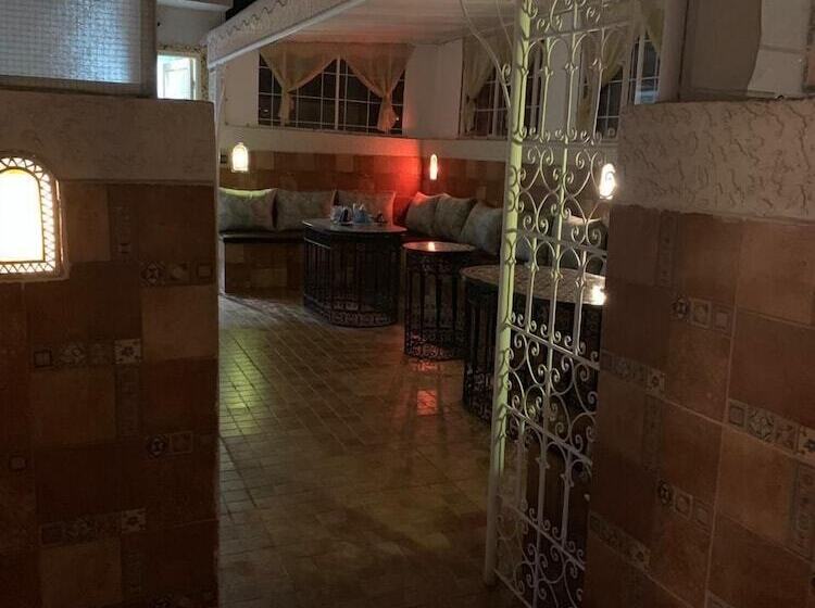 호텔 Riad Najiba