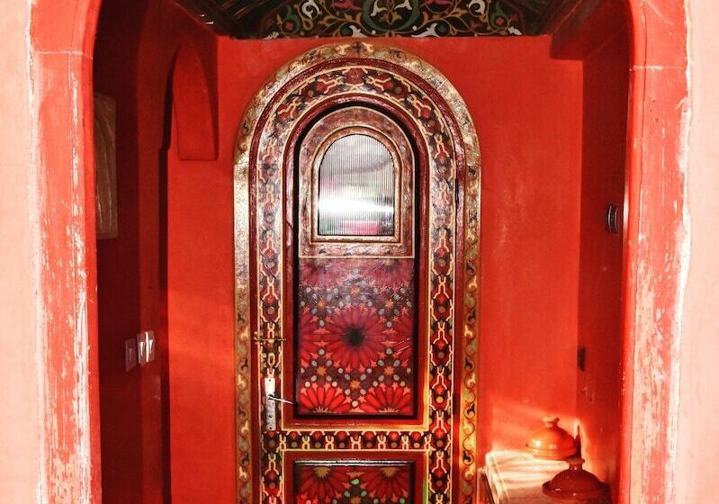 Otel Riad Razoli Sidi Fateh