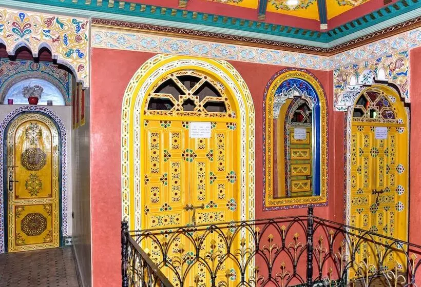 هتل Riad Razoli Sidi Fateh