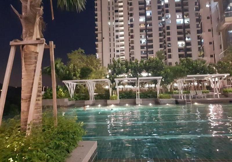 בית מלון כפרי White Tulip Ehome