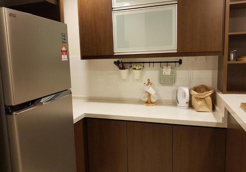 בית מלון כפרי White Tulip Ehome