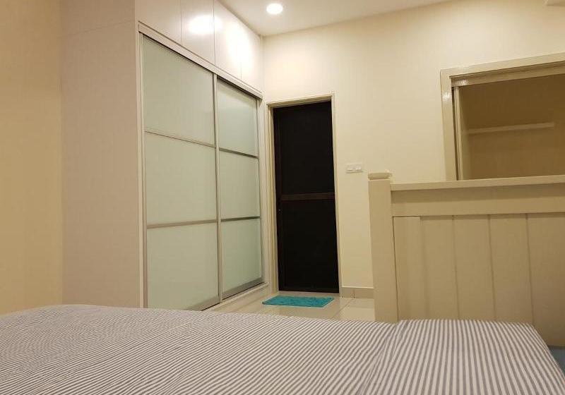 בית מלון כפרי White Tulip Ehome