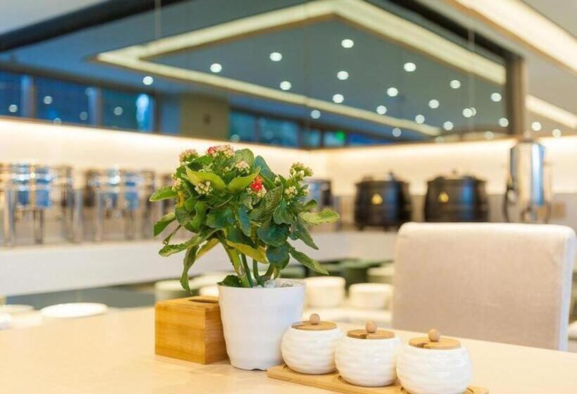 Lavande Hotel Beijing Fangshan Changyang Metro Station