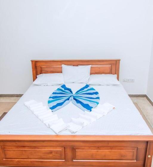 بنسيون La Serene Resort