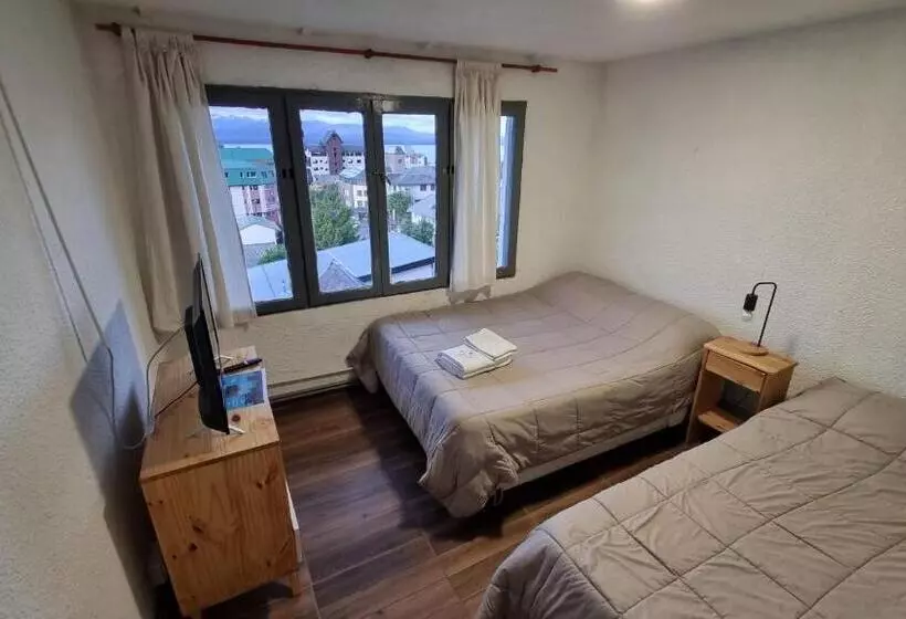 ペンション Temiscira Hostel
