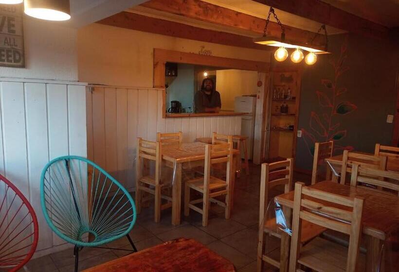 پانسیون Temiscira Hostel