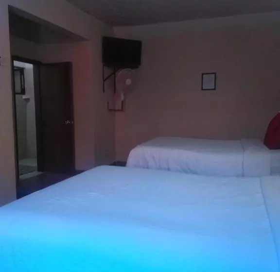 ユースホステル Posada Los ángeles