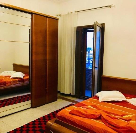 هاستل Anas Apartment