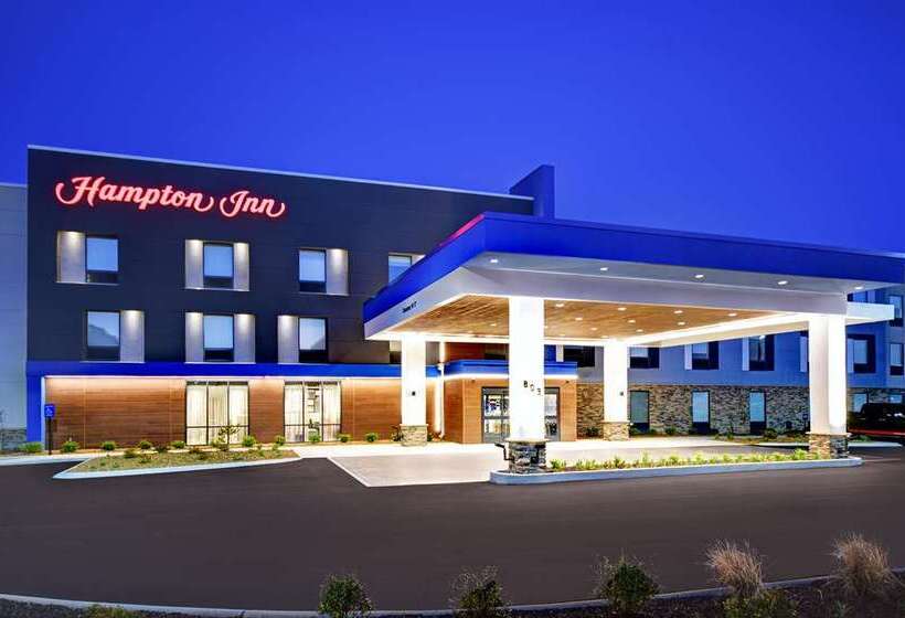 בית מלון כפרי Hampton Inn Cave City, Ky