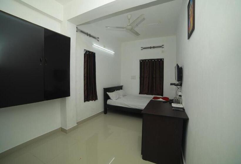 ホテル Meghna Residency