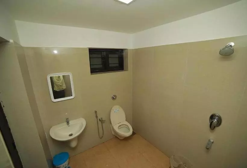 هتل Meghna Residency