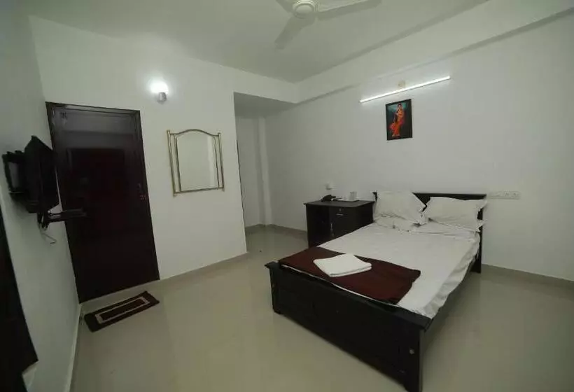 هتل Meghna Residency