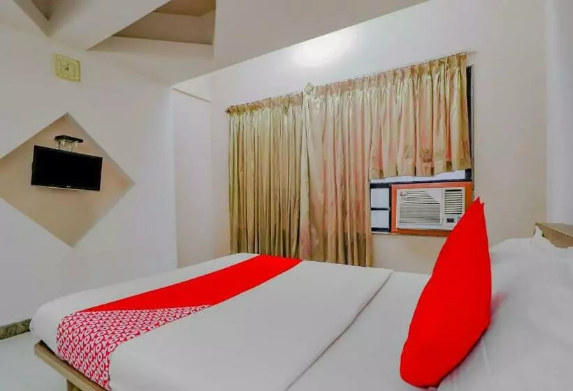 Hotelli Oyo 78939 Shambhavi Residency