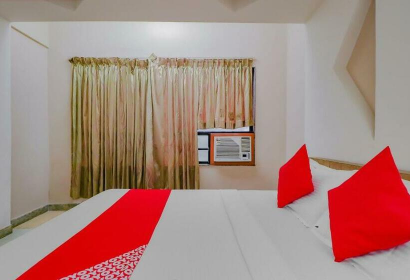 Hotel Oyo 78939 Shambhavi Residency