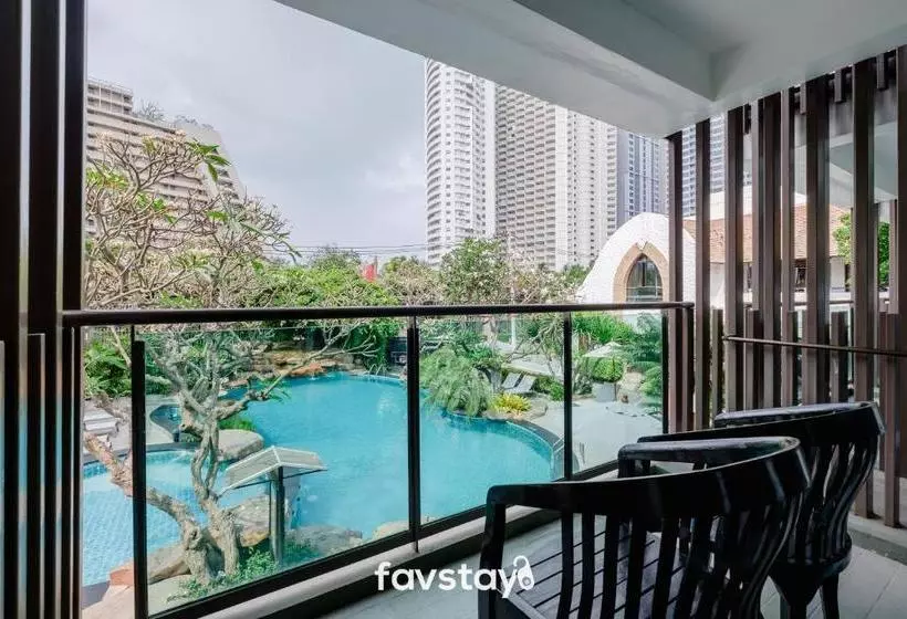 هتل Prima Wongamat Beach & Resort  Pattaya