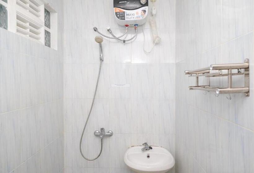 Hotel Reddoorz Syariah At Griya Merbotan Demak