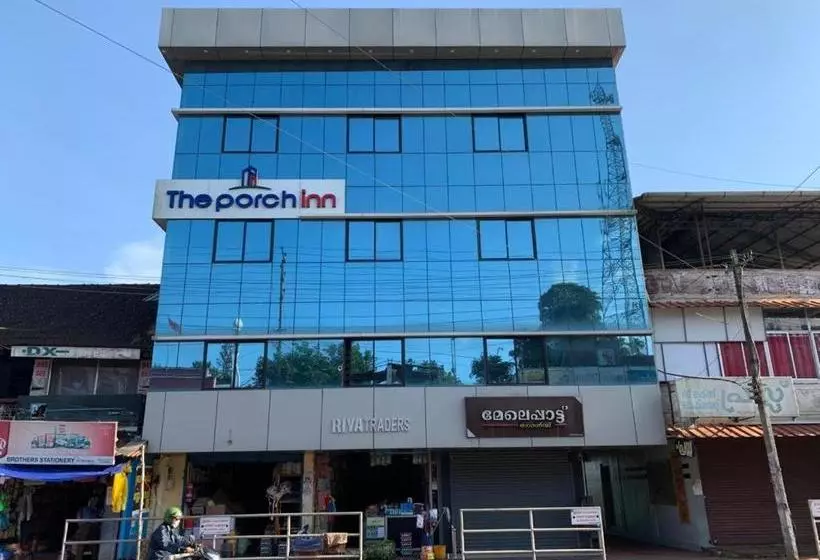 Hotelli The Porch Inn