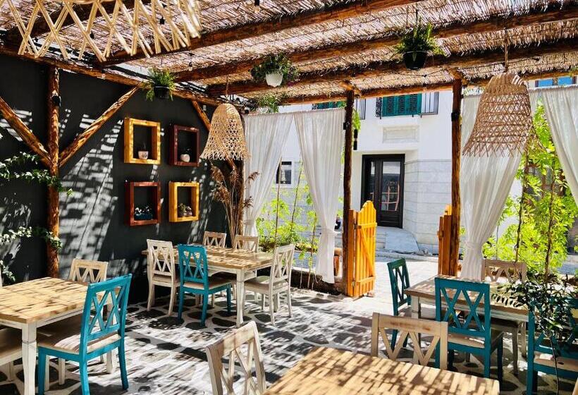 هتل Villa Domenico Korce