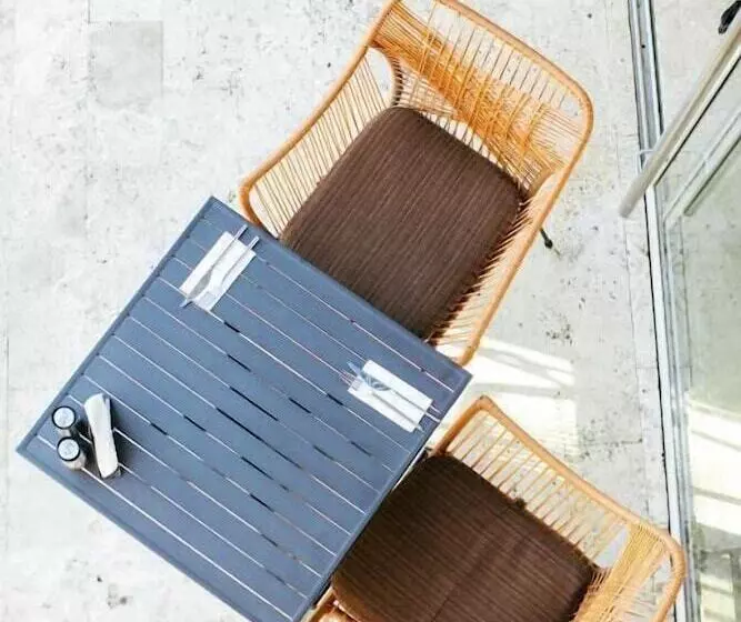 Mother Earth Luxury Boutique Hotel, Restaurant & Spa